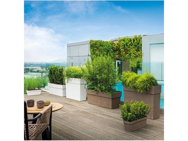 Fence like r, vaso bianco con ruote 78 cm