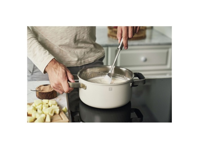 Pure, set di 5 pentole e padelle - avorio